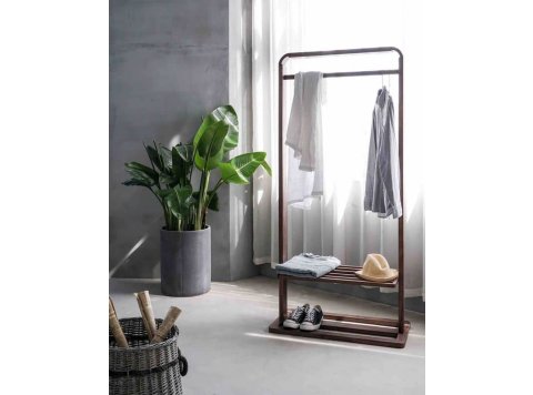 Bathroom Clothes Shelves